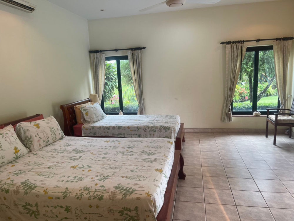 Spacious Private Pool Villa 4 bedrooms 4 bathroom in Huay Yai for Sale photo 12
