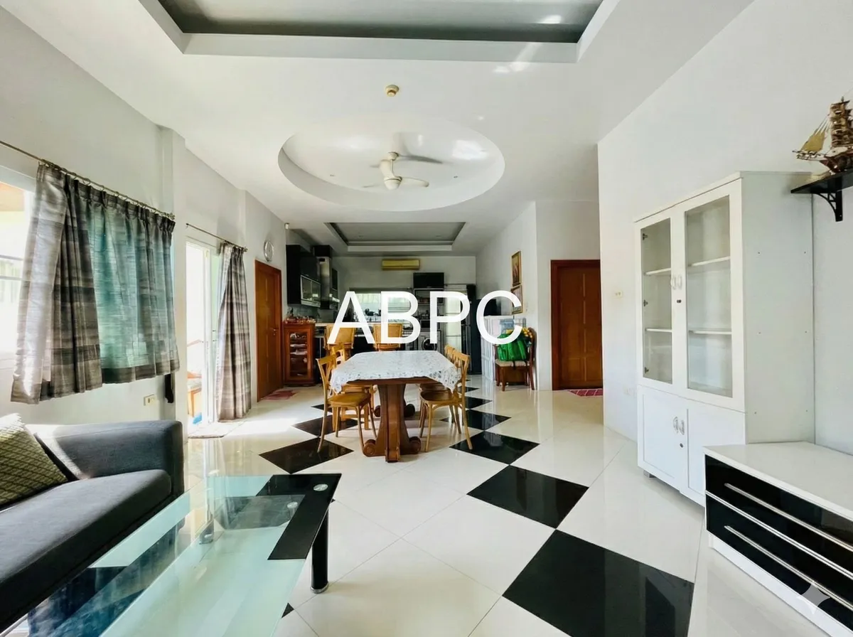 3 Bedrooms 3 Bathrooms Pool Villa In Huay Yai photo 6