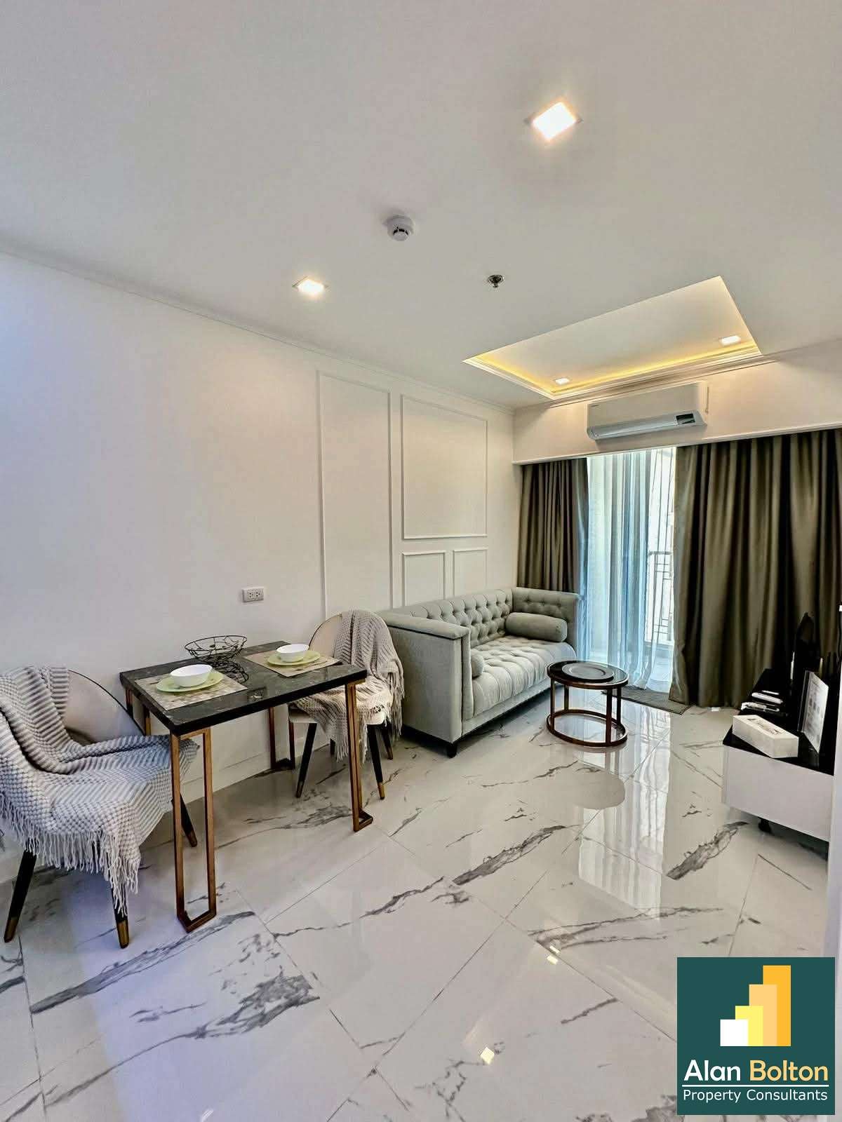 One Bedroom in Empire Tower For Sale photo 5