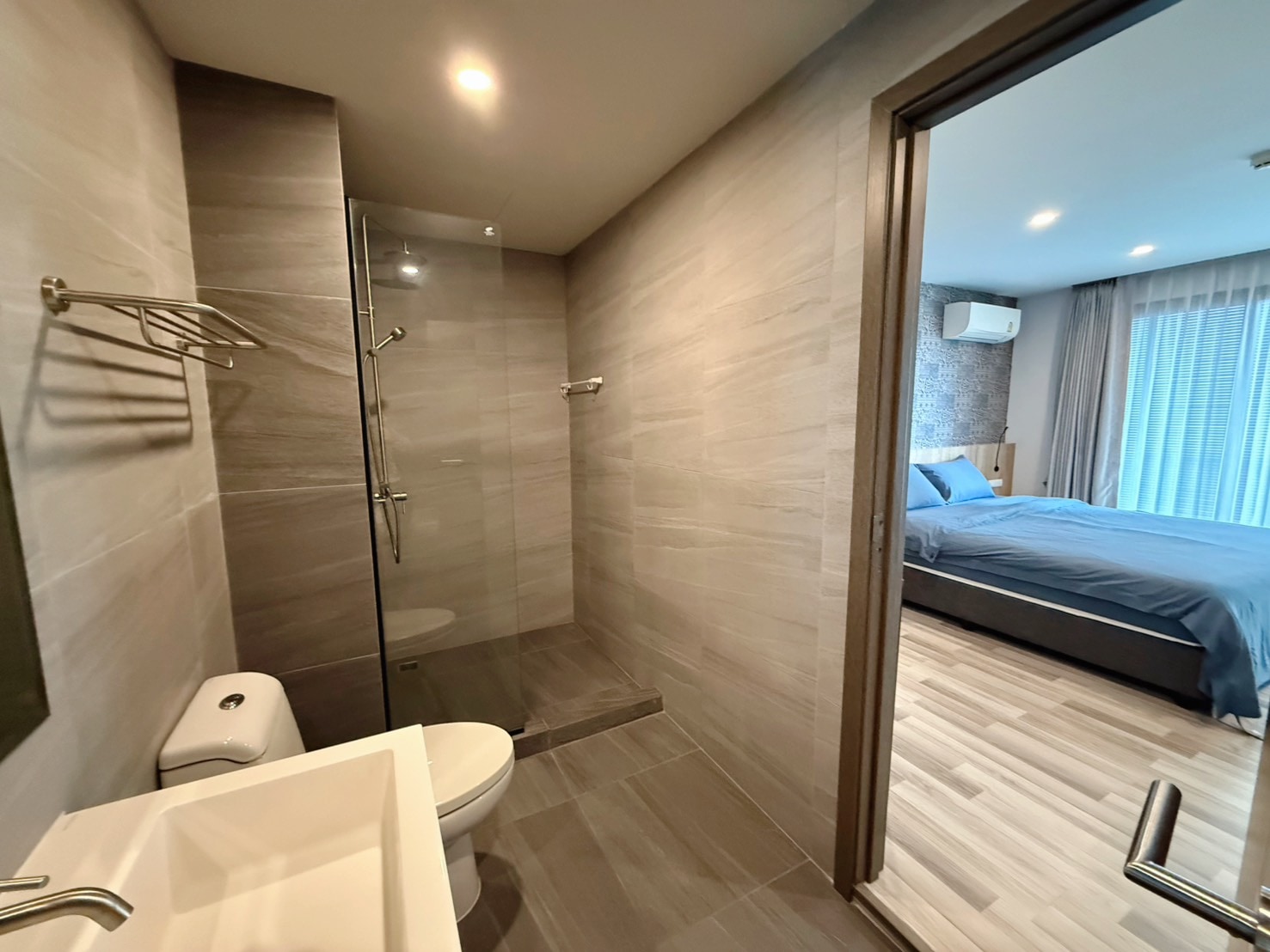2 Bedroom Condo For rent In East Pattaya photo 13