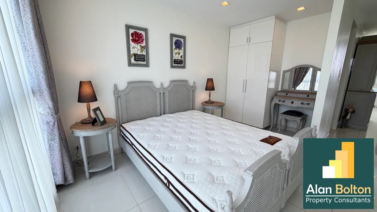 Two bedroom Condo For Rent In Prahtamnak photo 9