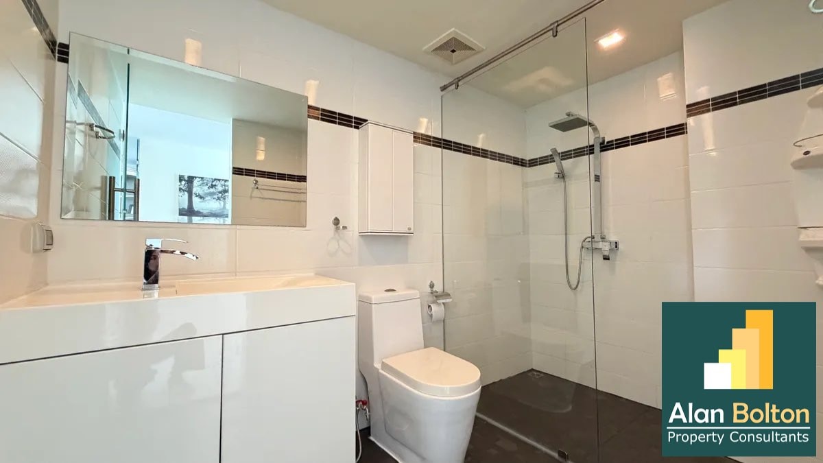 Two bedroom Condo For Rent In Prahtamnak photo 4