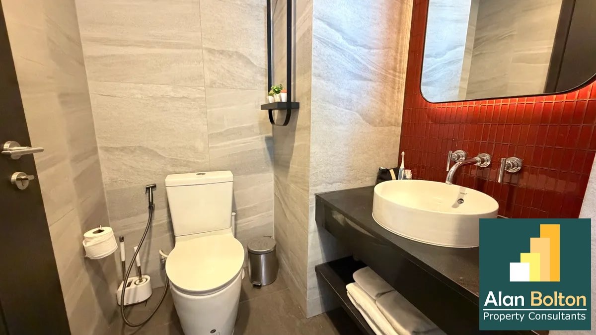 Modern Ocean View Studio Condo In Central Pattaya photo 12