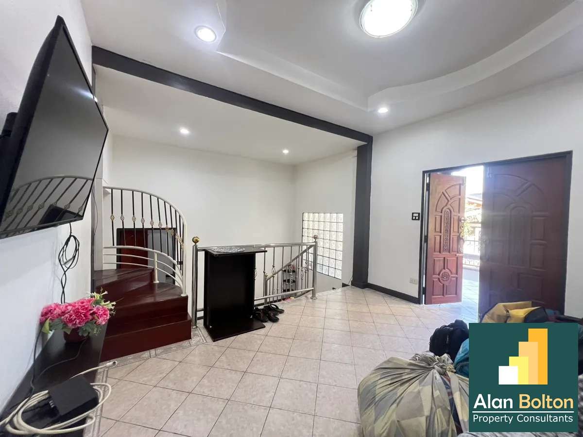 Private 3 Bedrooms 2 Bathrooms in Central Pattaya photo 11