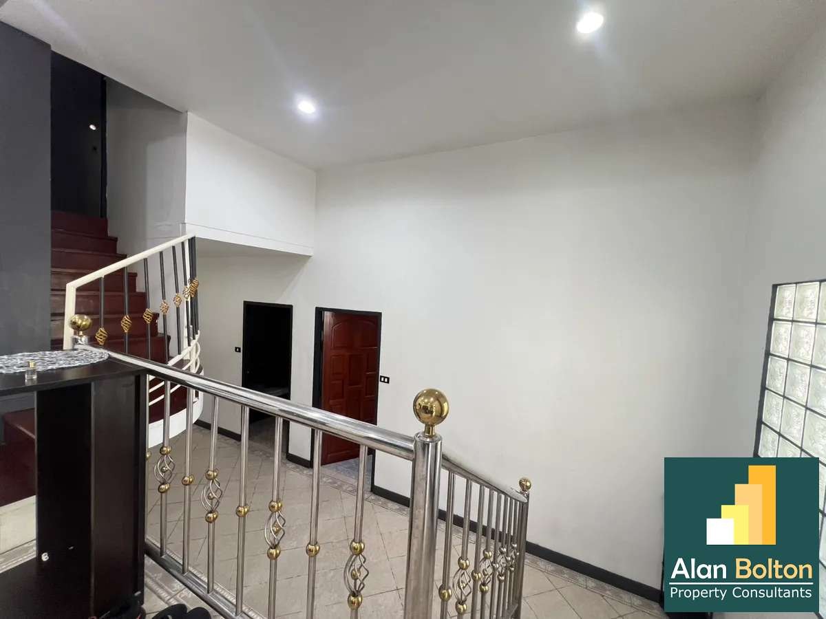 Private 3 Bedrooms 2 Bathrooms in Central Pattaya photo 5