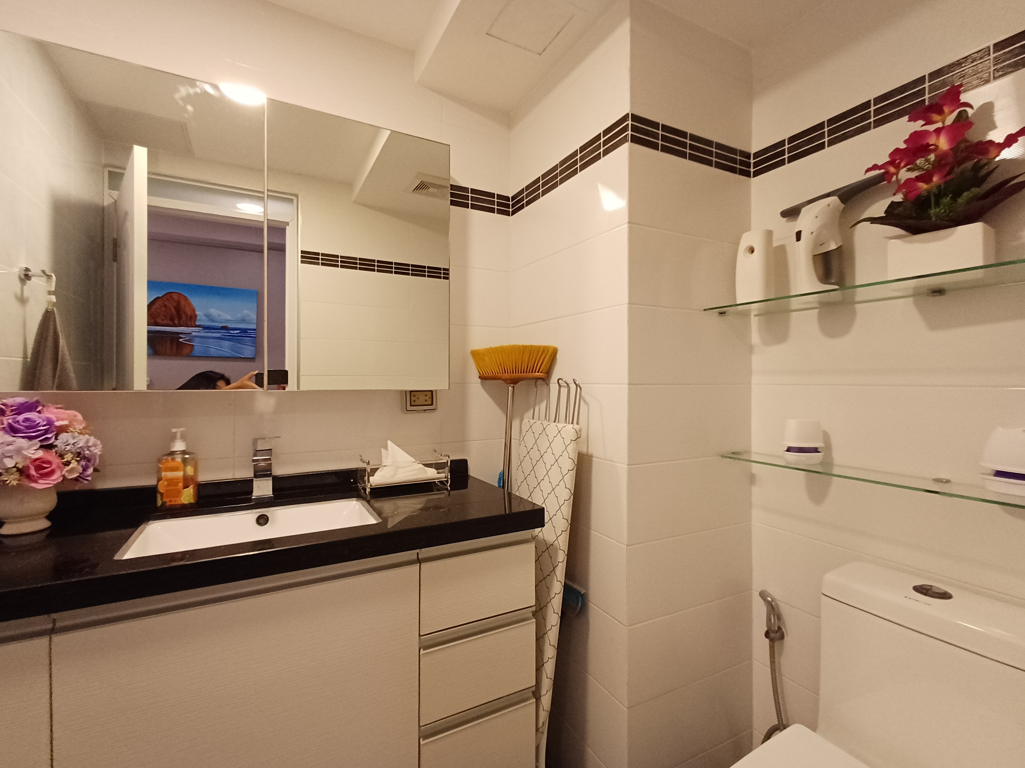 Beautiful 1 bedroom 1 bathroom in Park Royal 2 for Sale photo 19