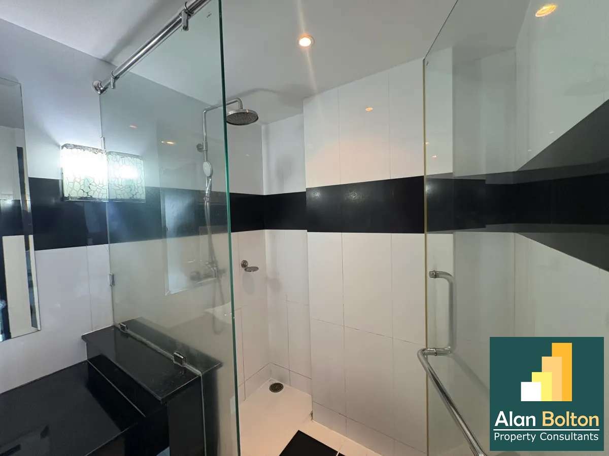 Great Value Central Pattaya Studio In Popular Soi 15 Condo photo 3