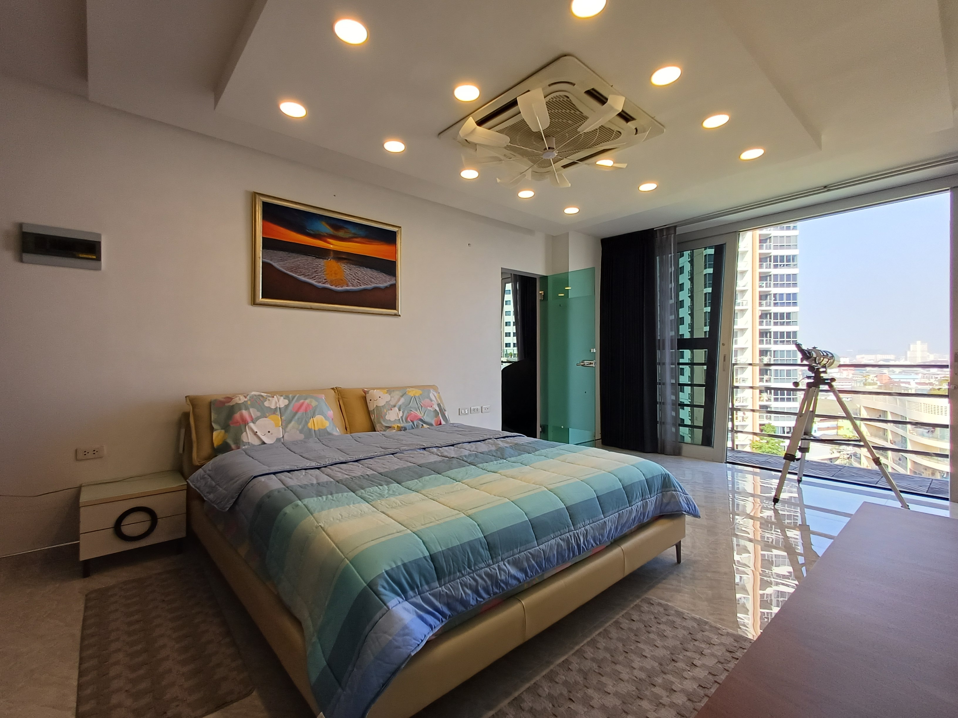 Penthouse 1 bedroom 1 bathroom in Park Royal 1 for Sale photo 30