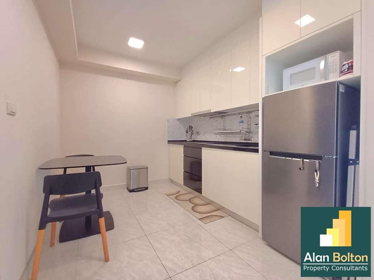 Modern Style 1 bedroom 1 bathroom in Park Royal 2 for Sale photo 8