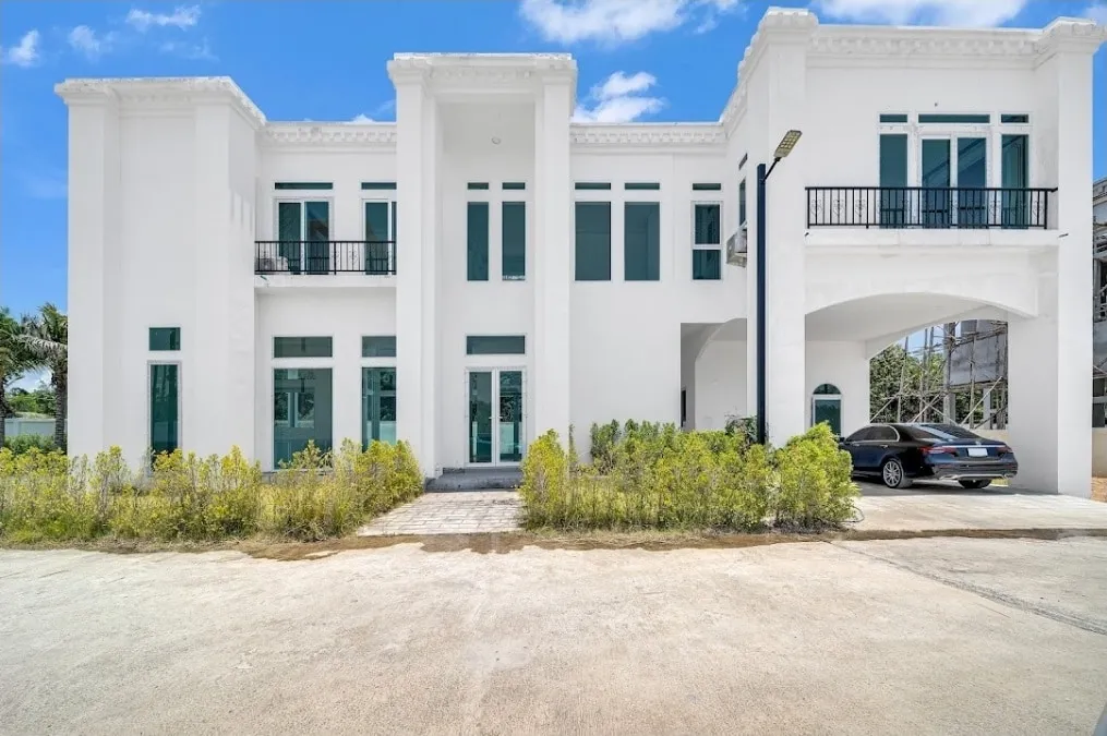 Eden Luxury Villa photo 11