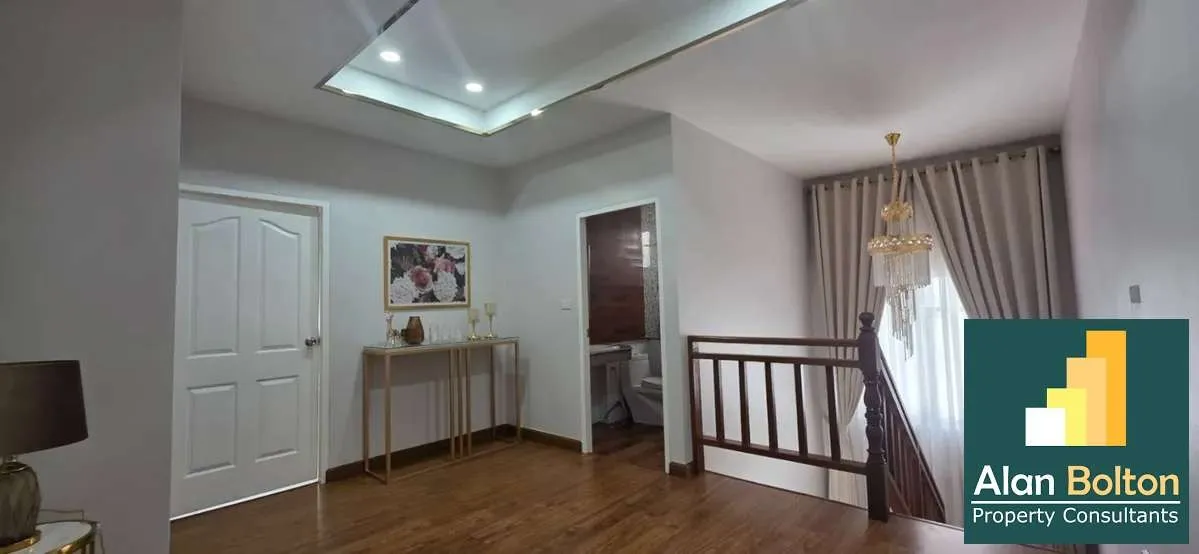 Modern 4 Bed 4 Bath House In East Pattaya photo 14