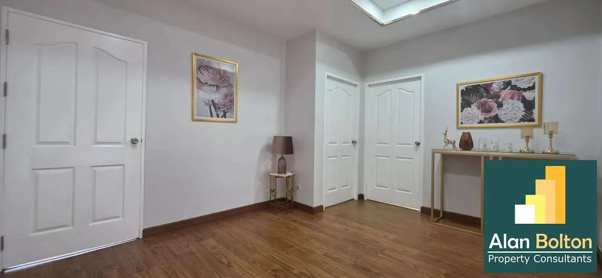 Modern 4 Bed 4 Bath House In East Pattaya photo 7