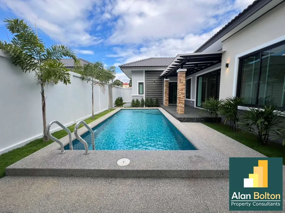 Pool Villa 3 Bedrooms 2 Bathrooms in Huay yai