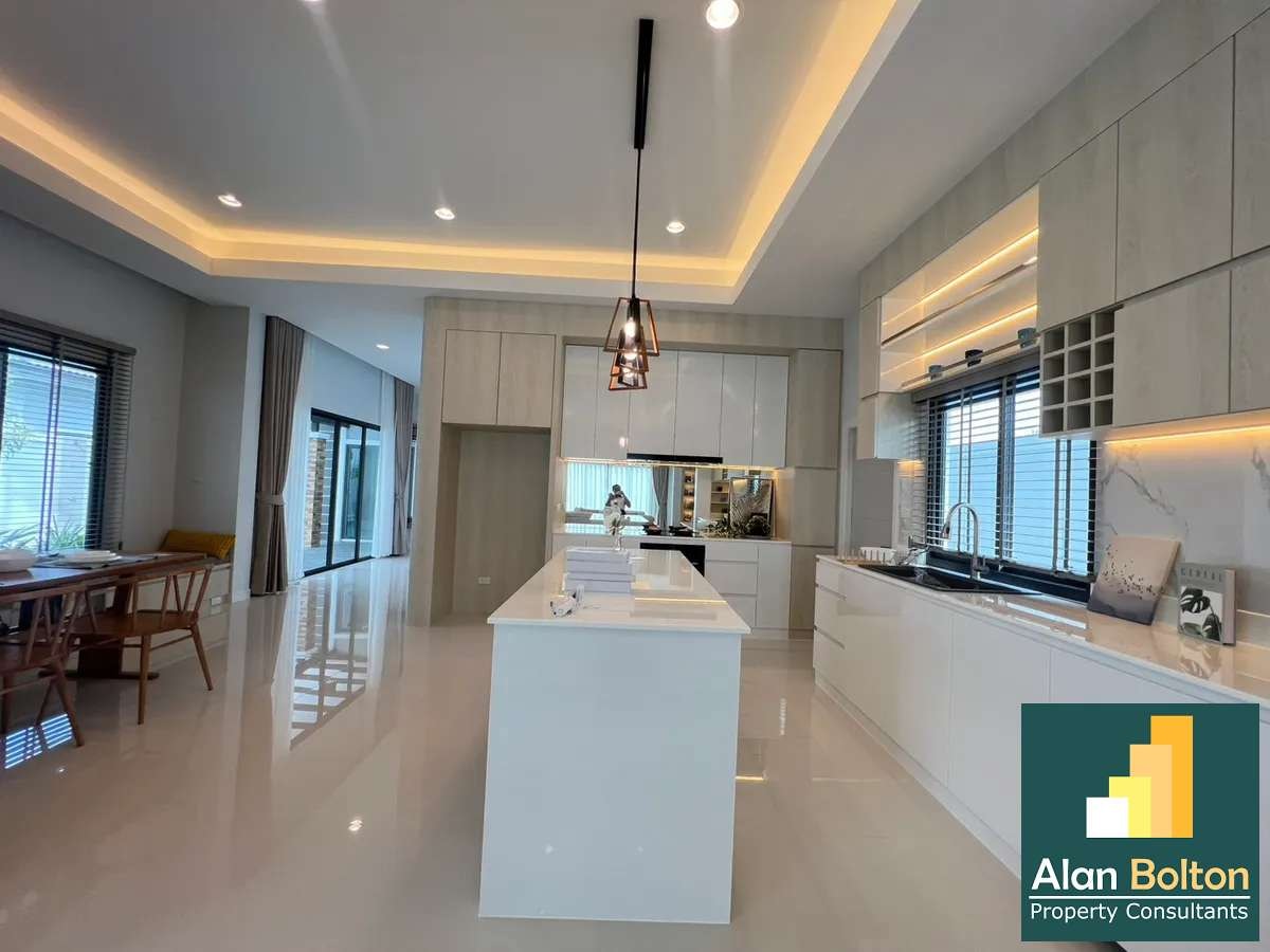 Pool Villa 3 Bedrooms 2 Bathrooms in Huay yai photo 15