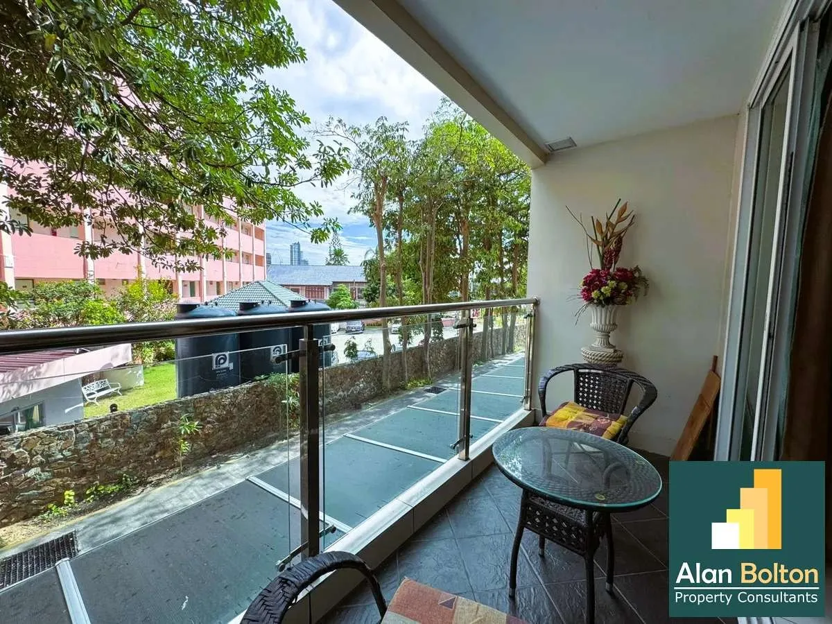 Large Corner Unit City View Studio Condo In South Pattaya photo 15
