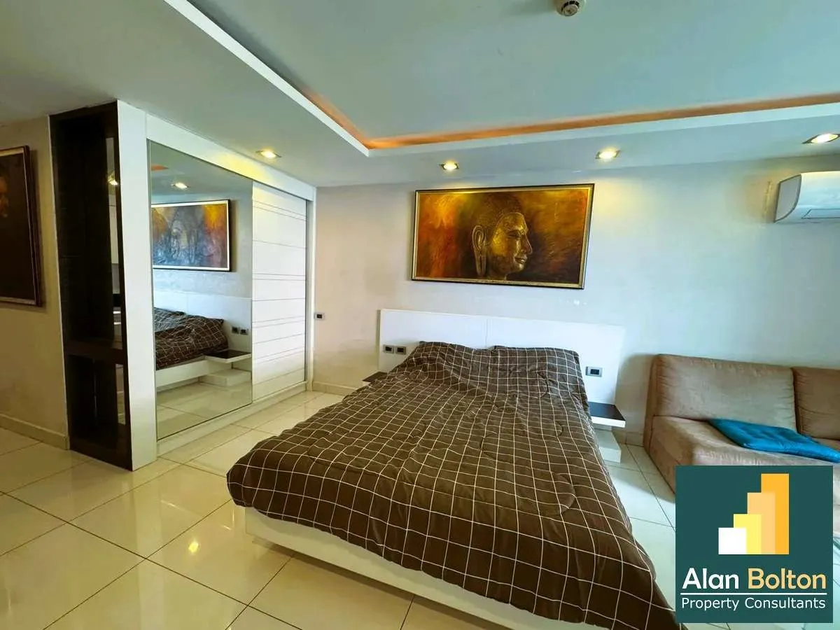 Large Corner Unit City View Studio Condo In South Pattaya photo 16
