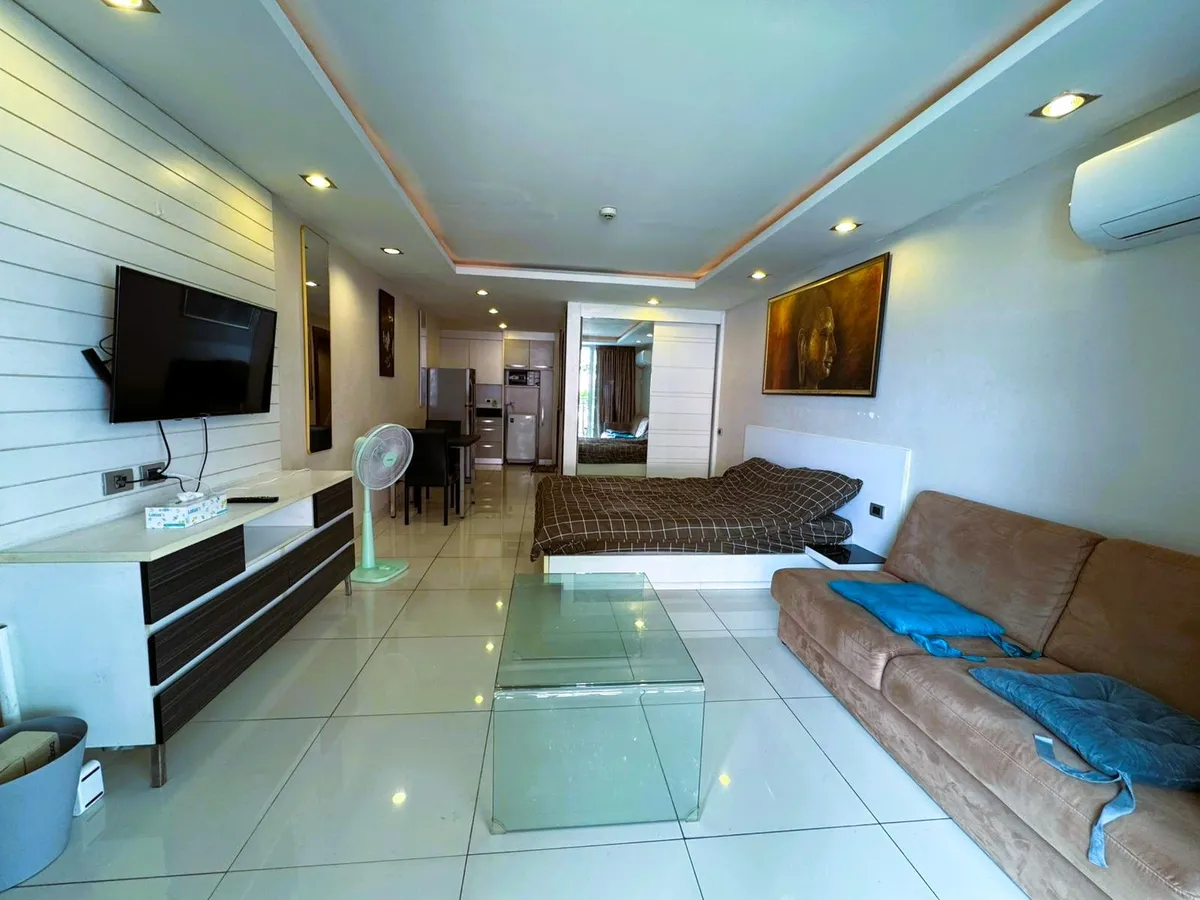 Large Corner Unit City View Studio Condo In South Pattaya photo 22