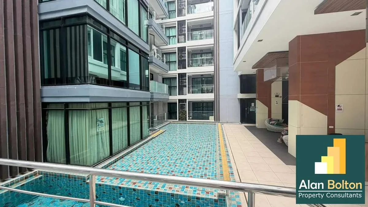 Studio Condo For Sale In Prahtamnak photo 4