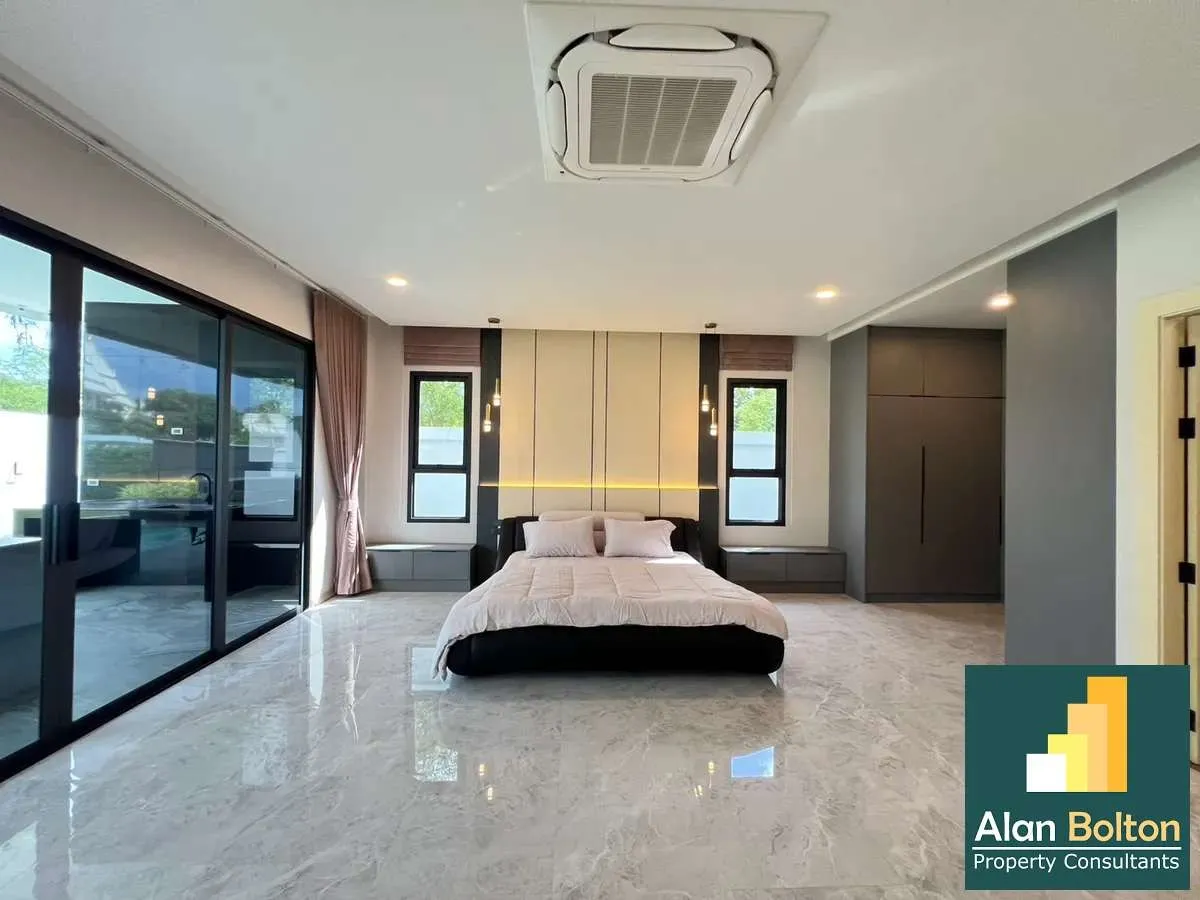 Pool Villa 3 Bedrooms 4 Bathroom in Huay yai photo 12