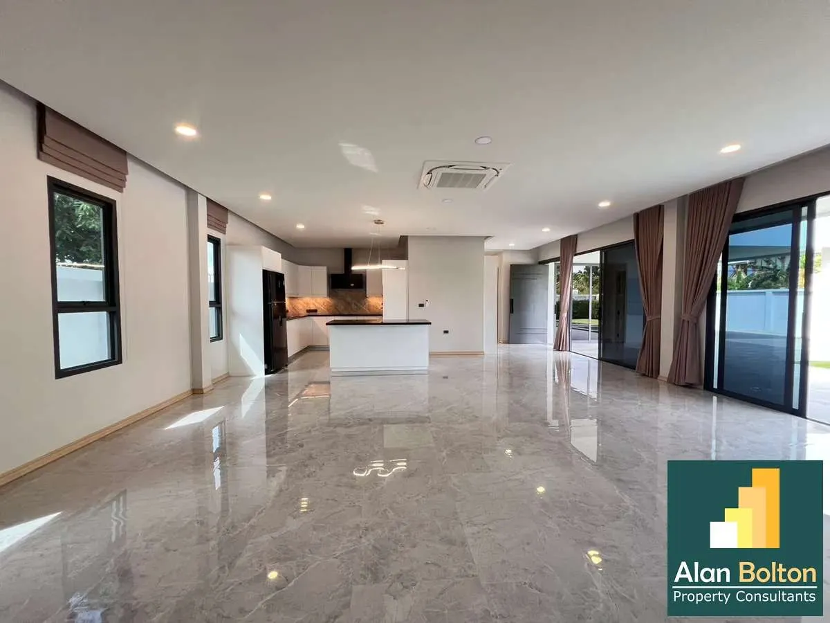 Pool Villa 3 Bedrooms 4 Bathroom in Huay yai photo 5