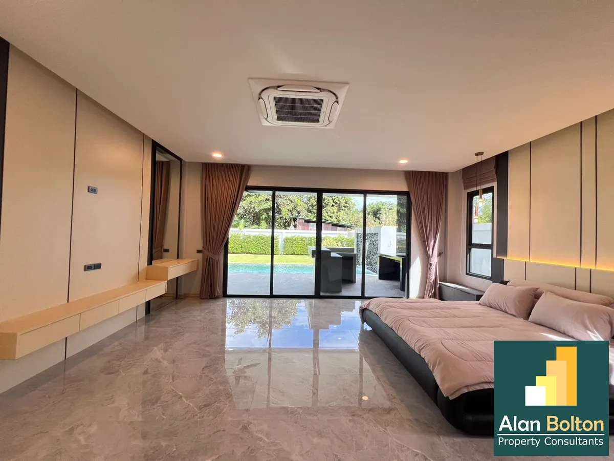 Pool Villa 3 Bedrooms 4 Bathroom in Huay yai photo 12