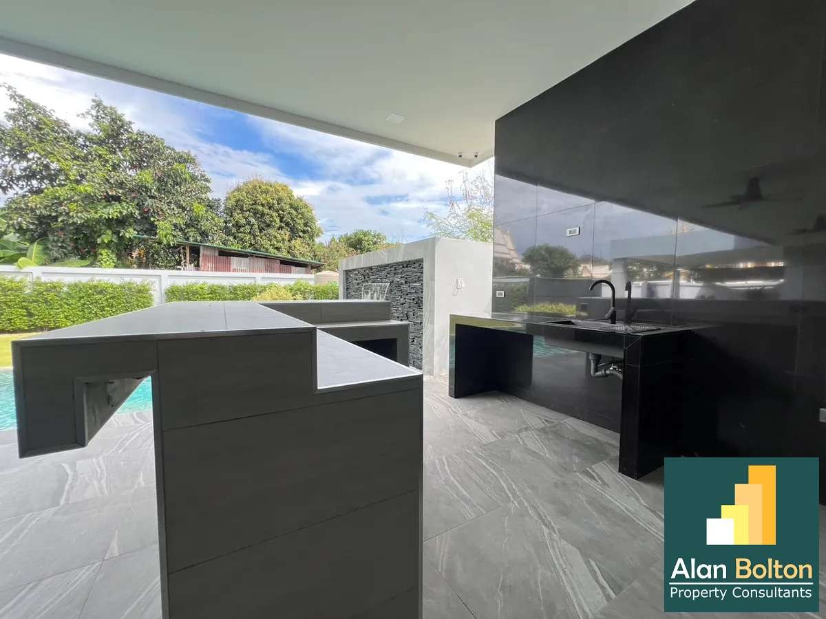 Pool Villa 3 Bedrooms 4 Bathroom in Huay yai photo 18