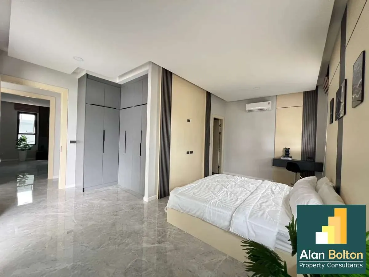 Luxury Pool Villa 3 Bedrooms 4 Bathrooms in Huay yai photo 13
