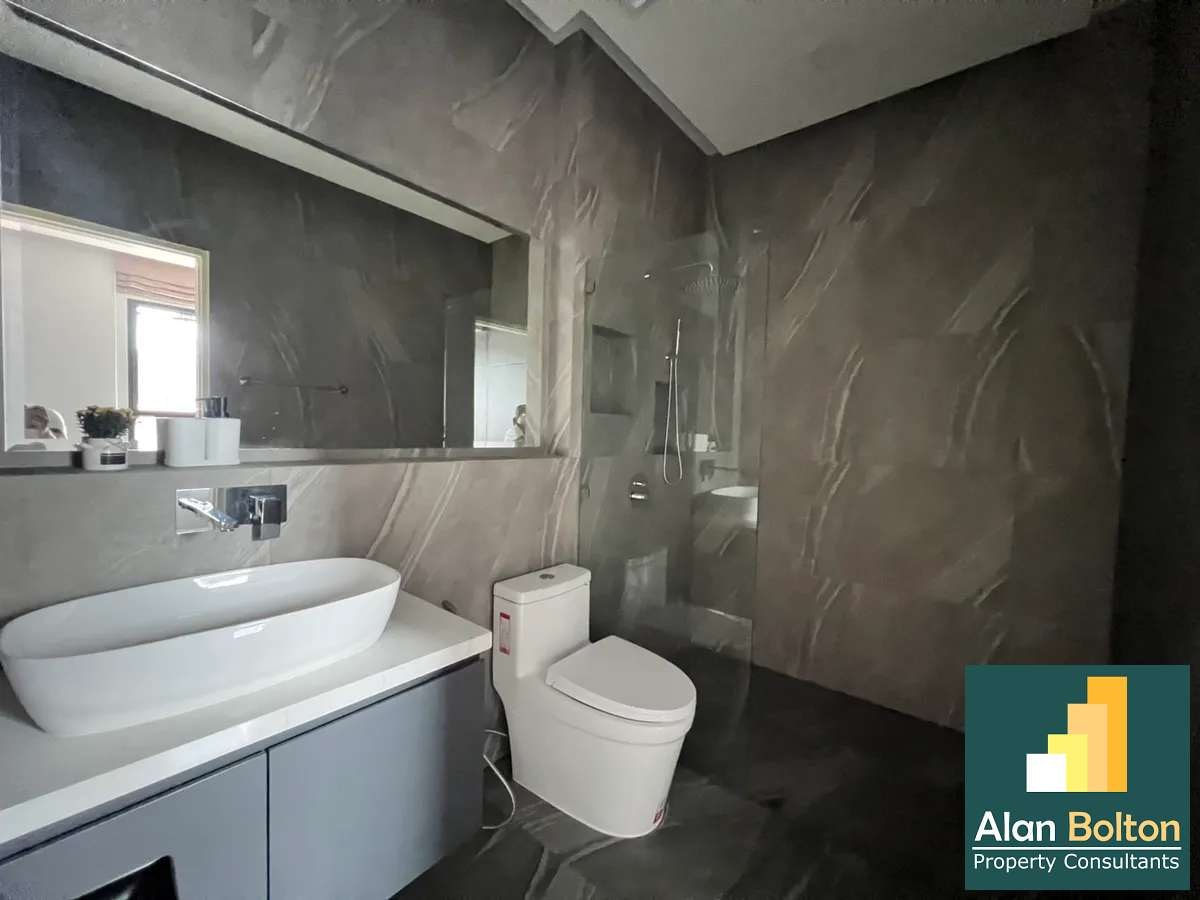 Luxury Pool Villa 3 Bedrooms 4 Bathrooms in Huay yai photo 8