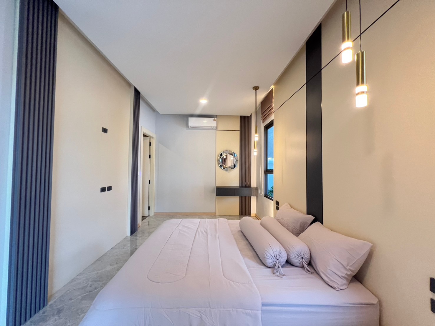 Luxury Pool Villa 3 Bedrooms 4 Bathrooms in Huay yai photo 35
