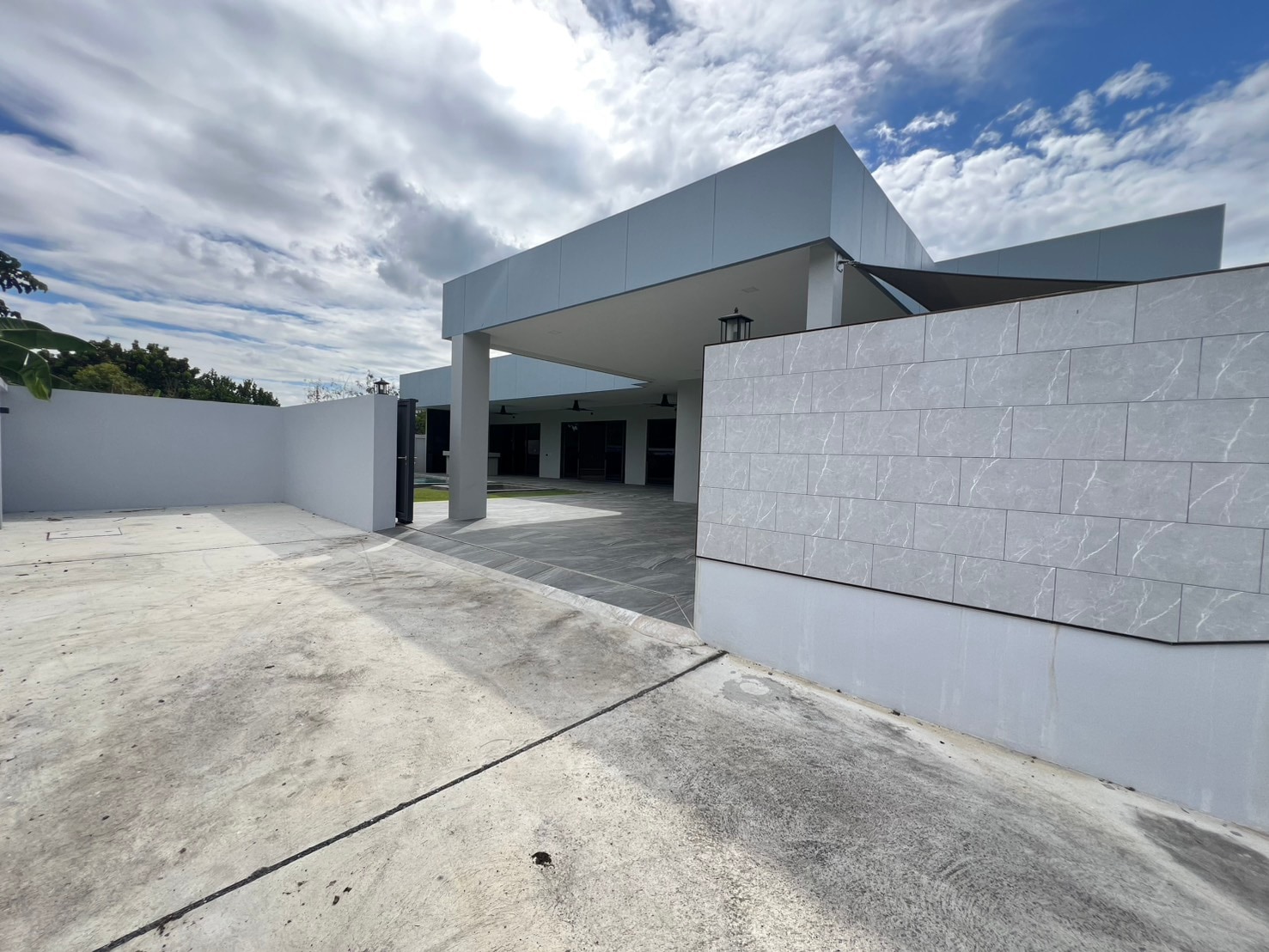 Luxury Pool Villa 3 Bedrooms 4 Bathrooms in Huay yai photo 22