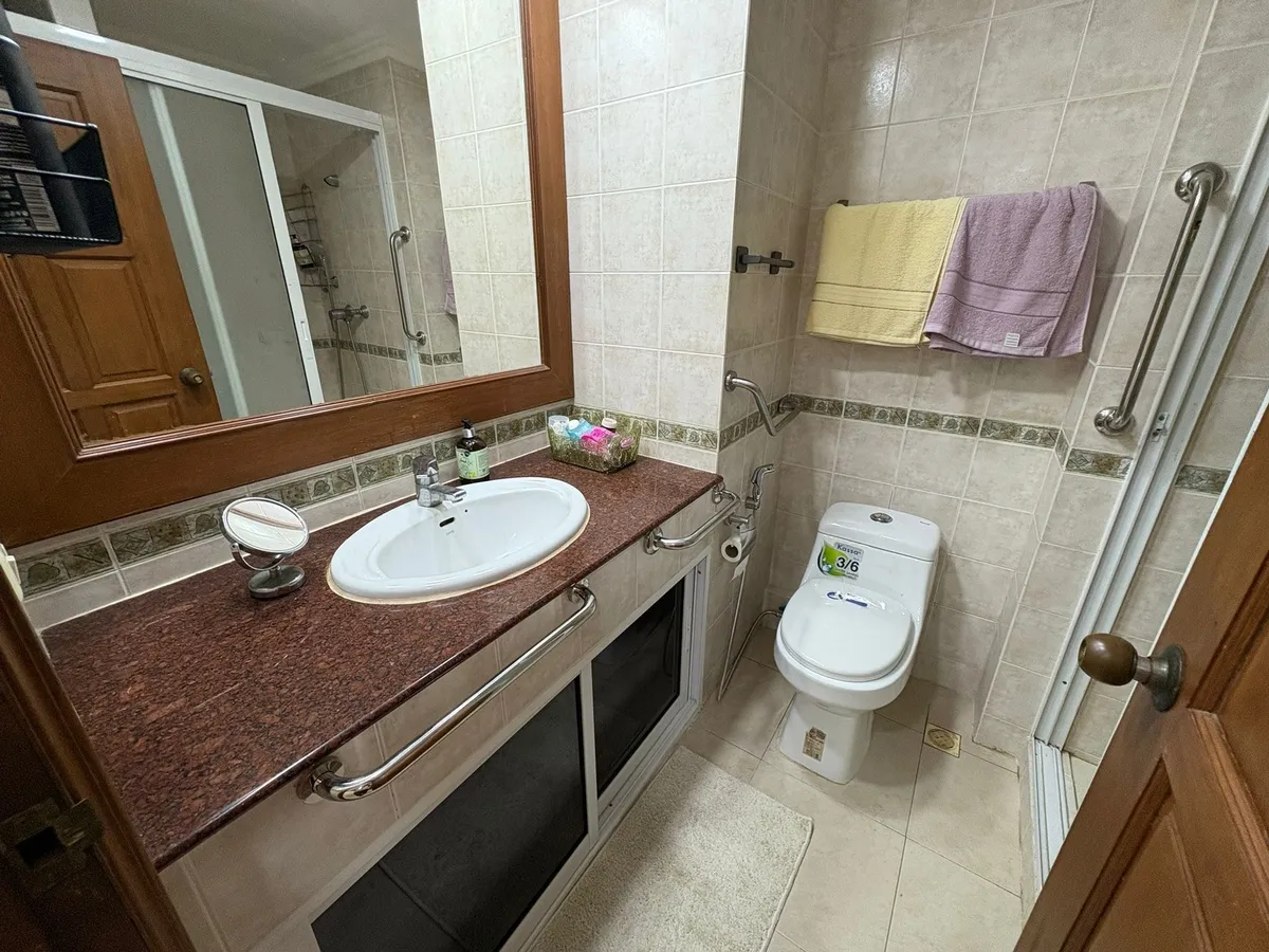 Large 1 Bed View Talay 2B For Sale photo 9