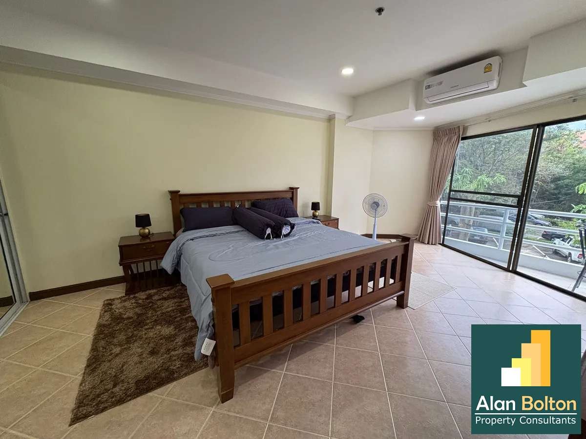 Large 1 Bed View Talay 2B For Sale photo 5