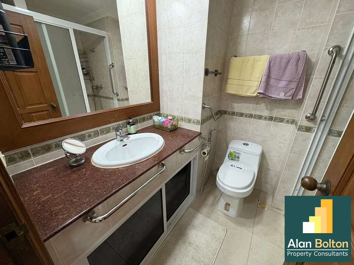 Large 1 Bed View Talay 2B For Sale photo 7