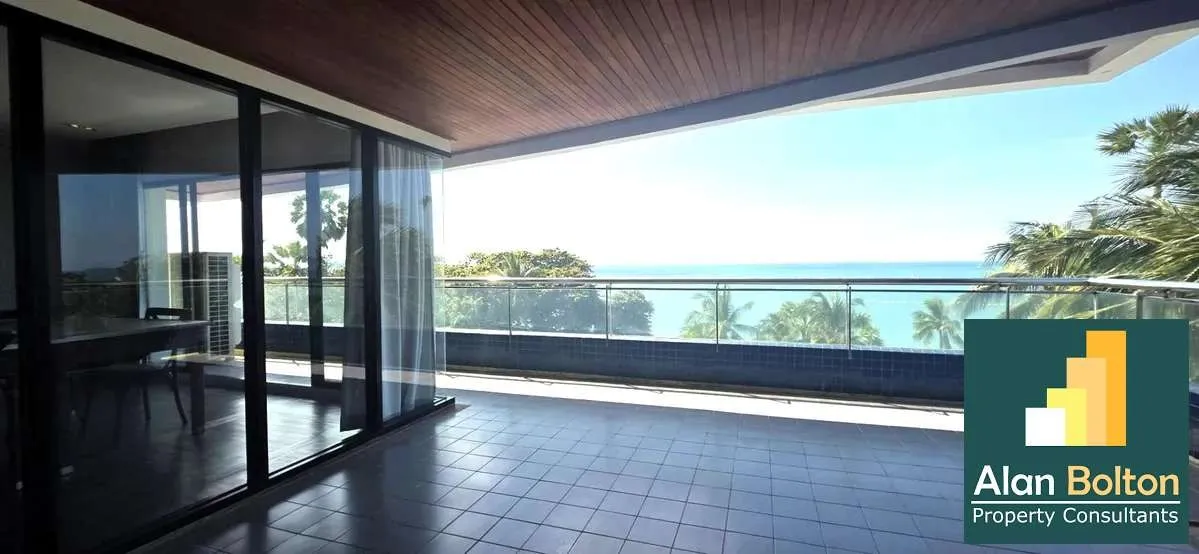 Spacious 3 Bedroom, 3 Bath Beachfront Condo With Panoramic Ocean Views photo 10