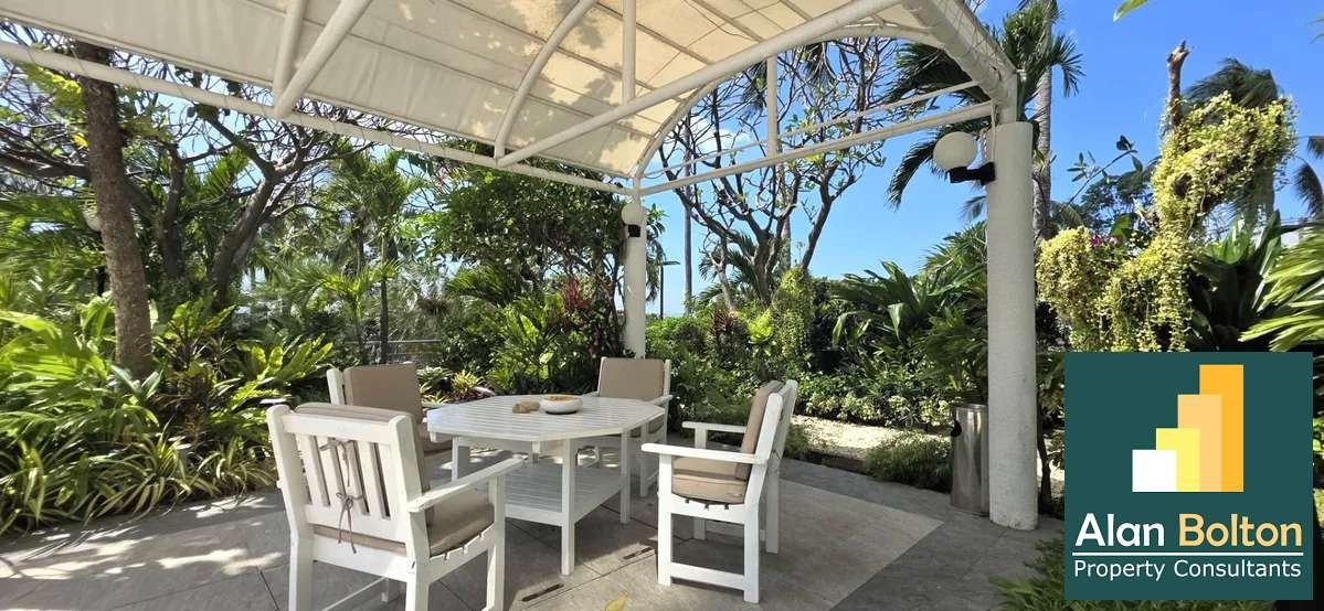 Spacious 3 Bedroom, 3 Bath Beachfront Condo With Panoramic Ocean Views photo 12