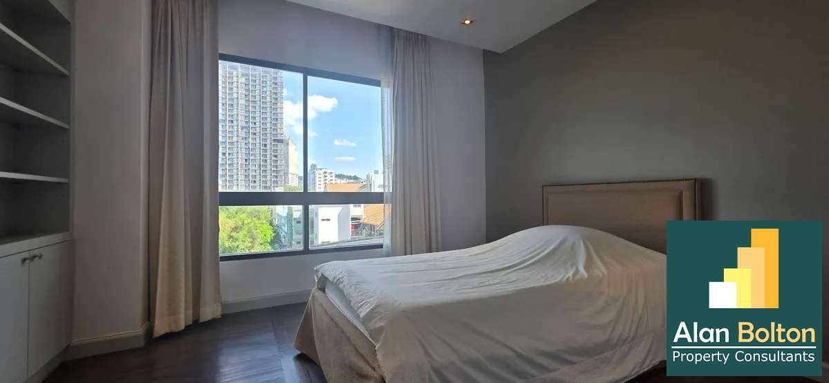 Spacious 3 Bedroom, 3 Bath Beachfront Condo With Panoramic Ocean Views photo 20