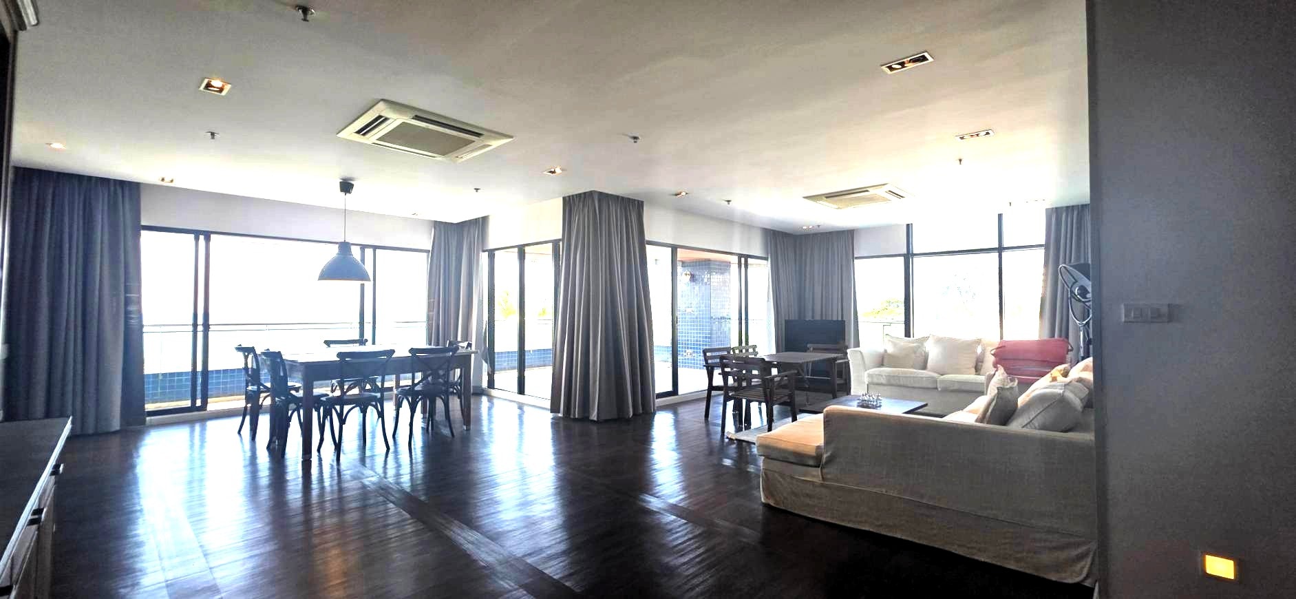 Spacious 3 Bedroom, 3 Bath Beachfront Condo With Panoramic Ocean Views photo 39
