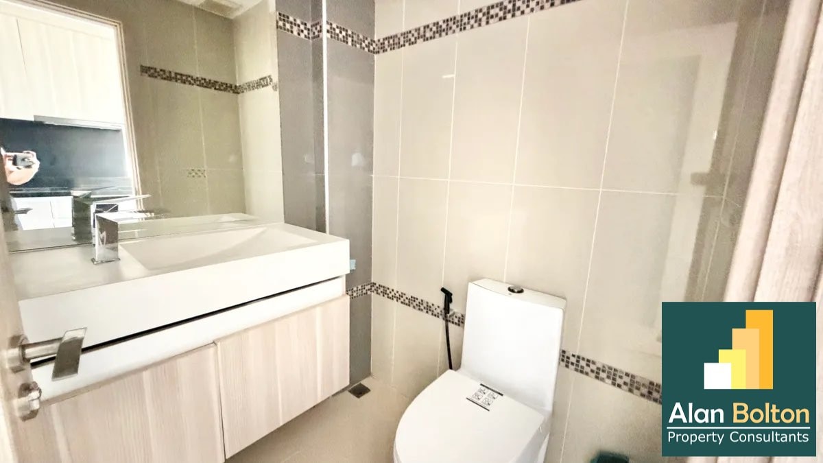 StudioCondo For Rent In Jontien photo 4