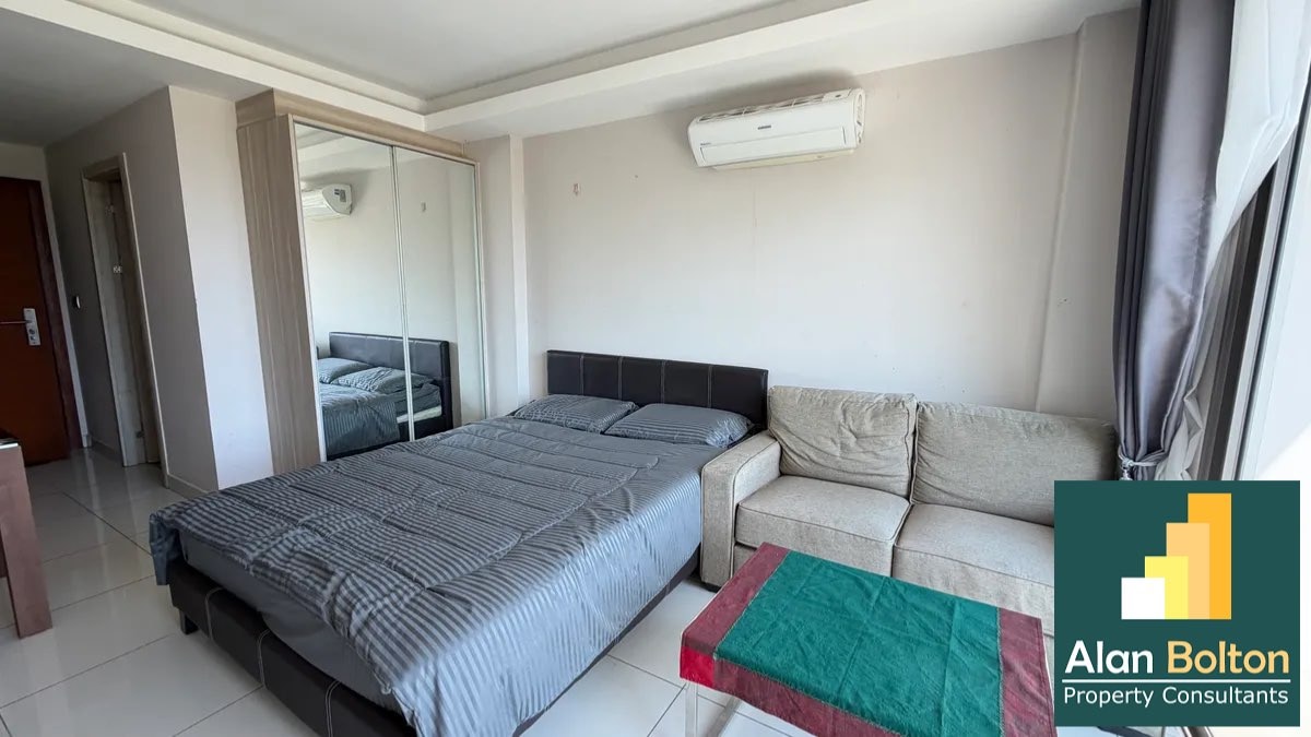 StudioCondo For Rent In Jontien photo 8