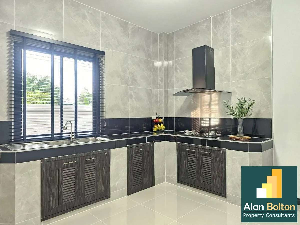 New Single House 3 Bedrooms 2 Bathrooms in Huay yai photo 13