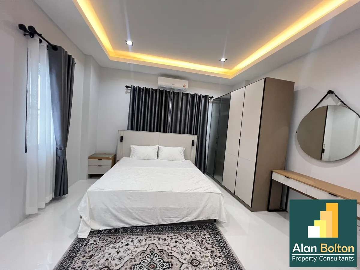 3 Bedrooms 3 Bathrooms in Huay yai photo 10