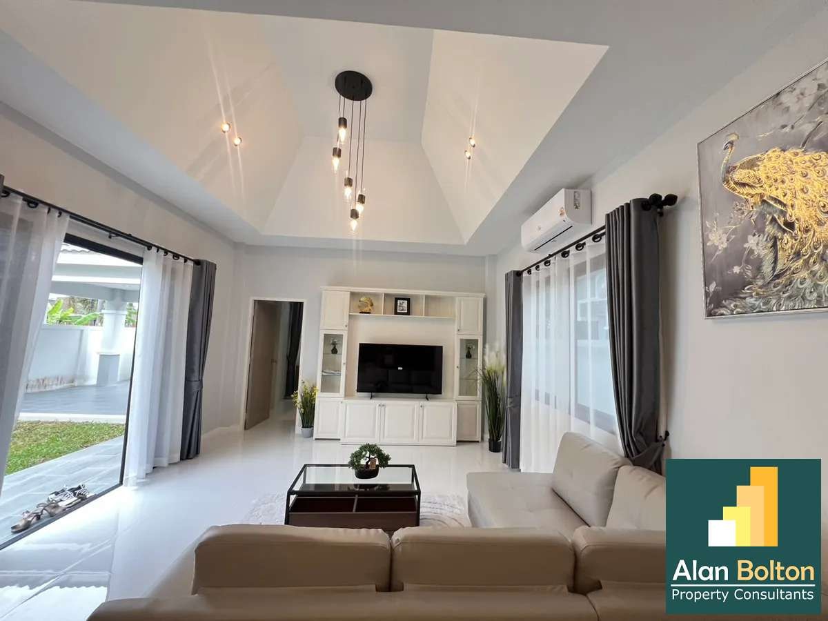 3 Bedrooms 3 Bathrooms in Huay yai photo 6