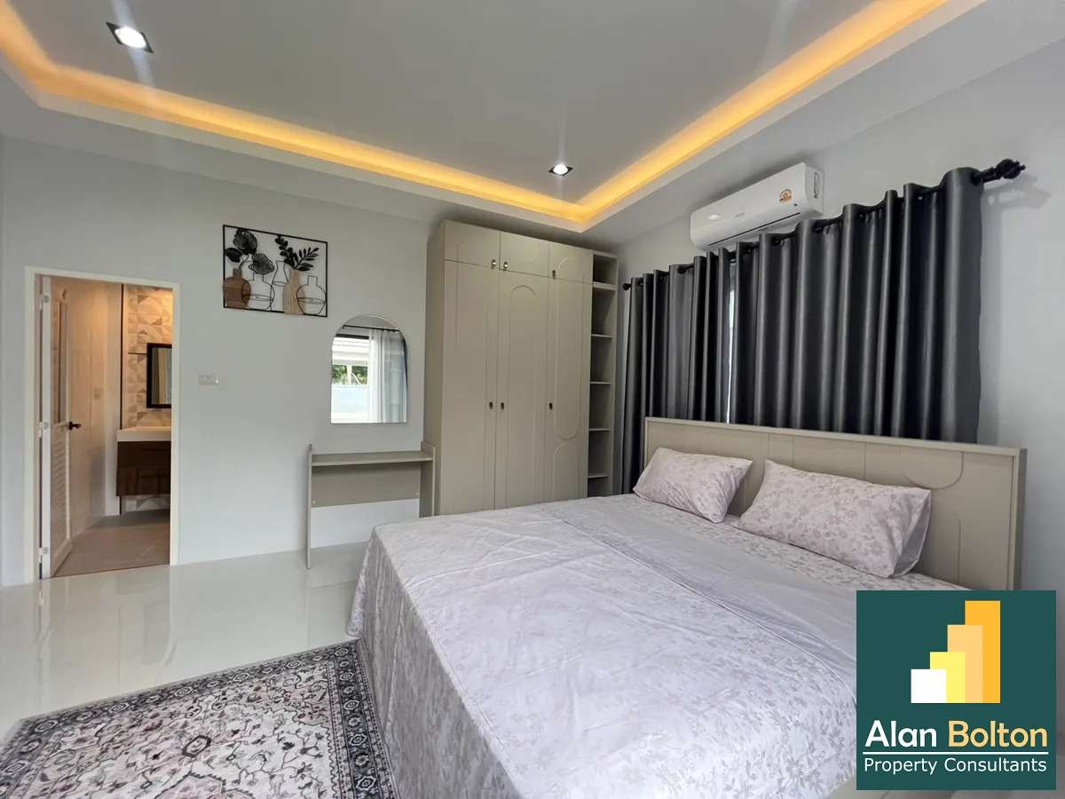 3 Bedrooms 3 Bathrooms in Huay yai photo 12