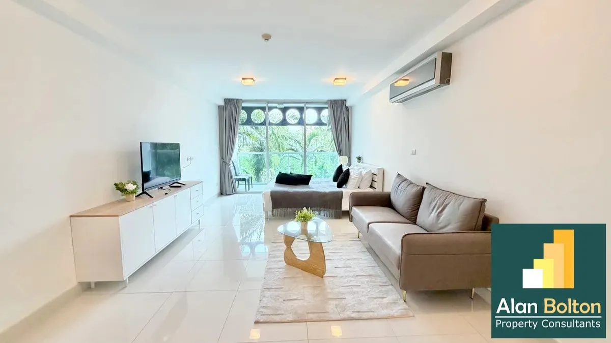 Large Studio Condo For Sale In Prahtamnak