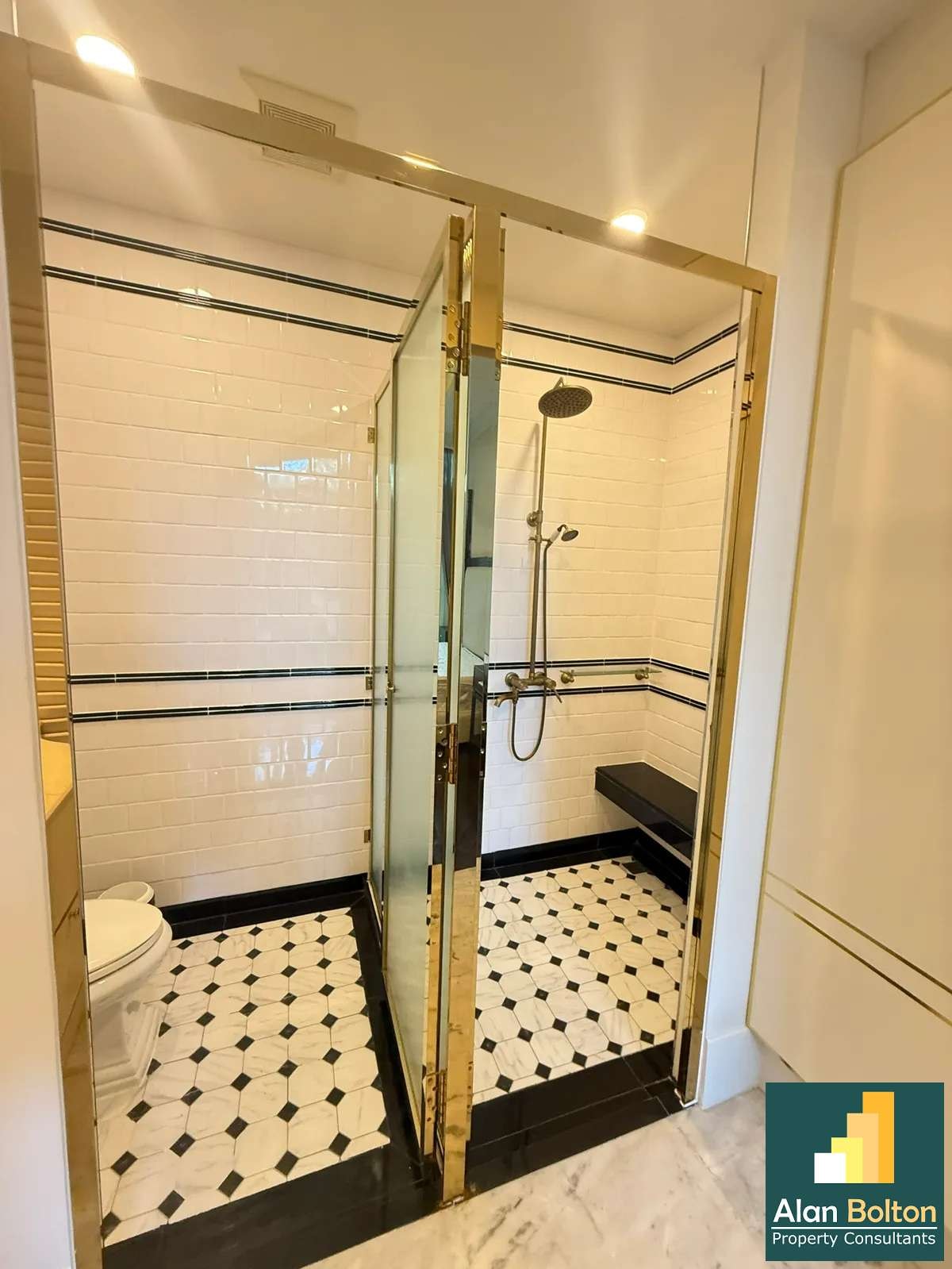 1 Bedroom 1 Bathroom for rent photo 8