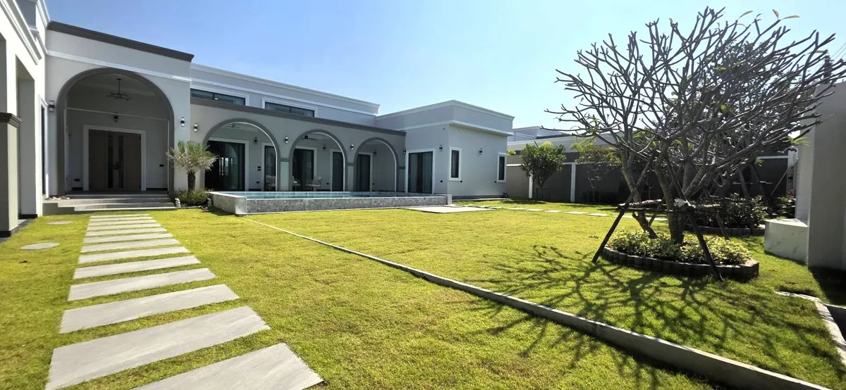 Brand New 6-Bedroom Luxury Pool Villa – Mabprachan Lake photo 23