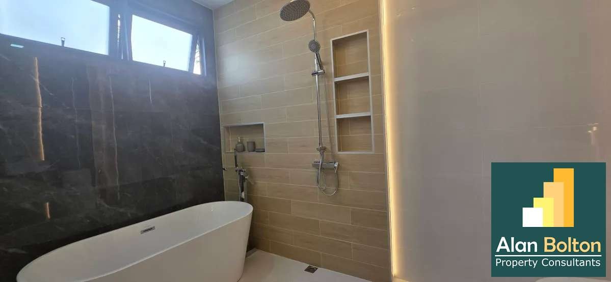 Brand New 6-Bedroom Luxury Pool Villa – Mabprachan Lake photo 18