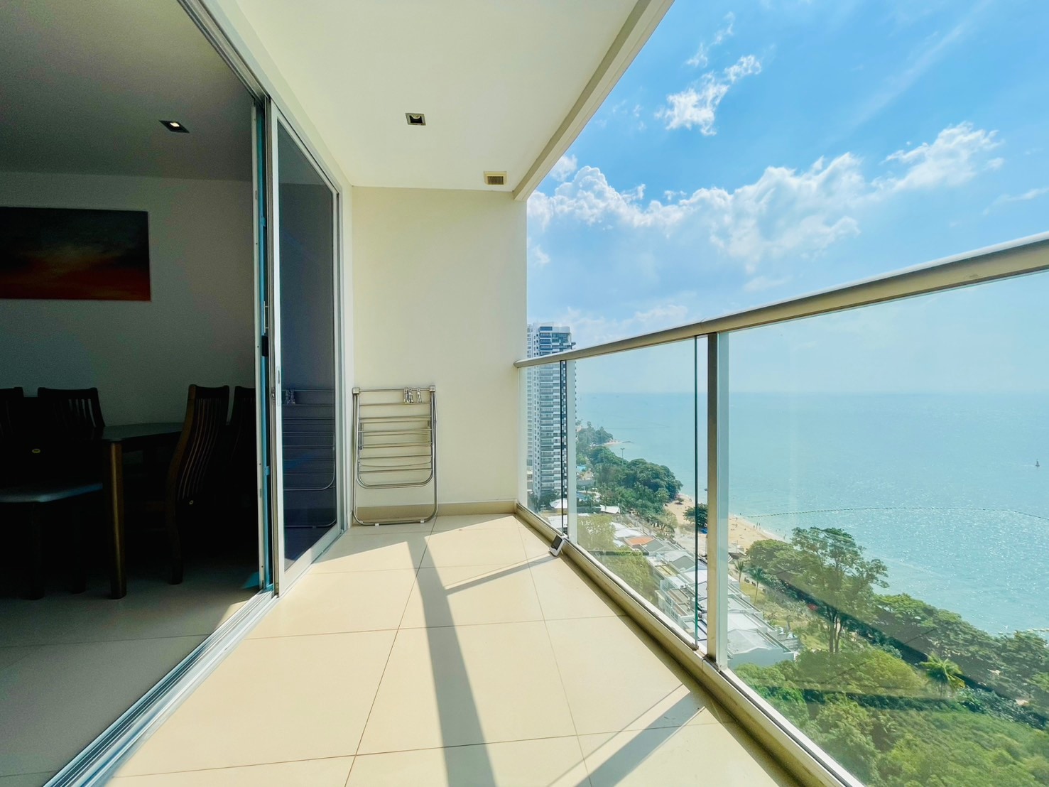 Sands Condo Direct Ocean For Rent And Sale photo 38