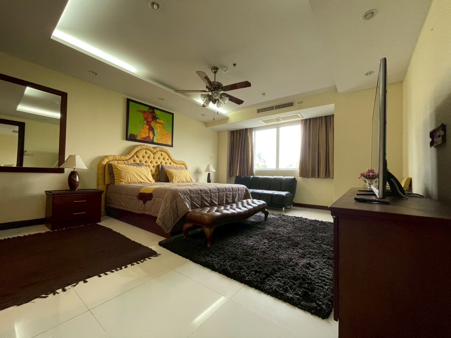 Sands Condo Direct Ocean For Rent And Sale photo 18