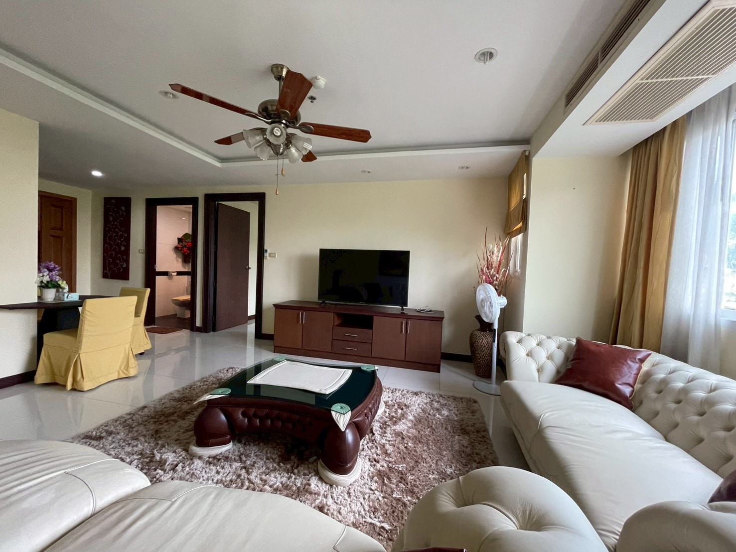 Sands Condo Direct Ocean For Rent And Sale photo 24